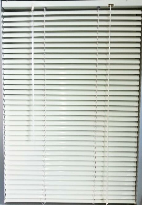 Slimeline Aluminium Venetien Blinds 25mm Alabaster Slimeline Aluminium Venetien Blinds 25mm Alabaster