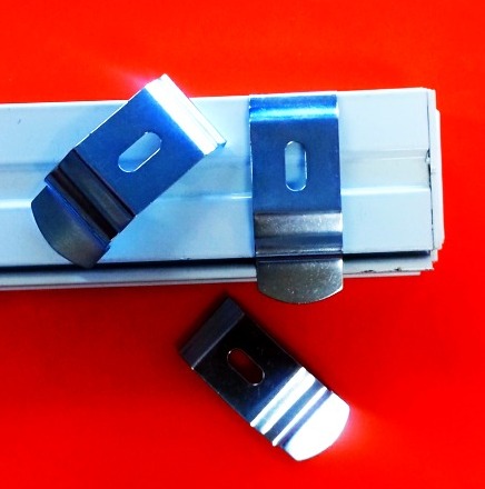 Silver Vertical Blind Top Fix Bracket Vertical Blind Top Fix Bracket Silver